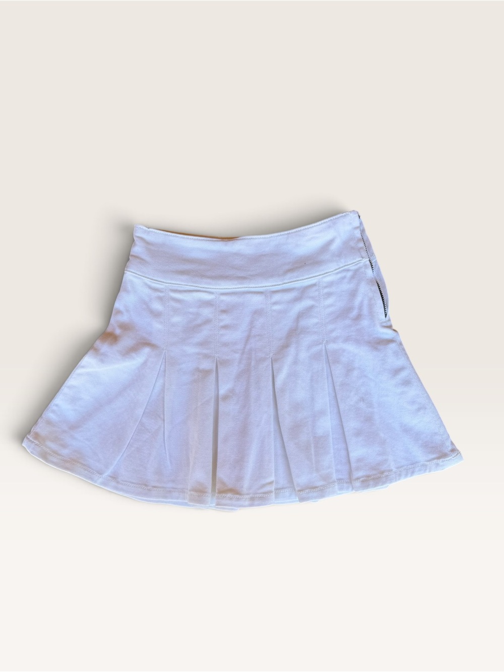 Gianni Bini White Pleated A-Line Skirt